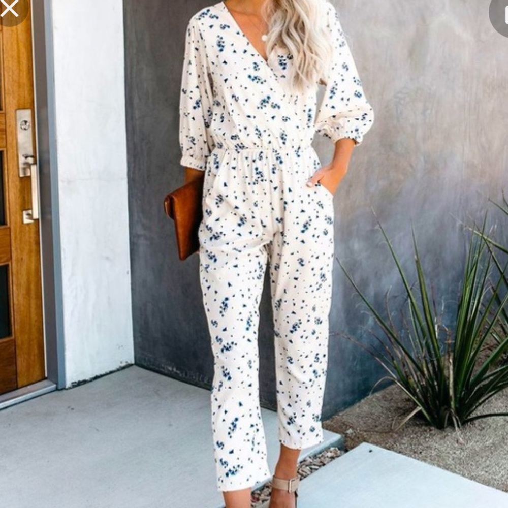 Vici cream and sugar pocketed jumpsuit